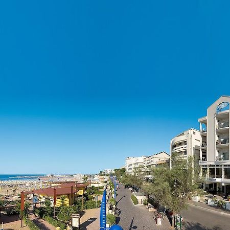 Hotel Prestige Cattolica Ngoại thất bức ảnh