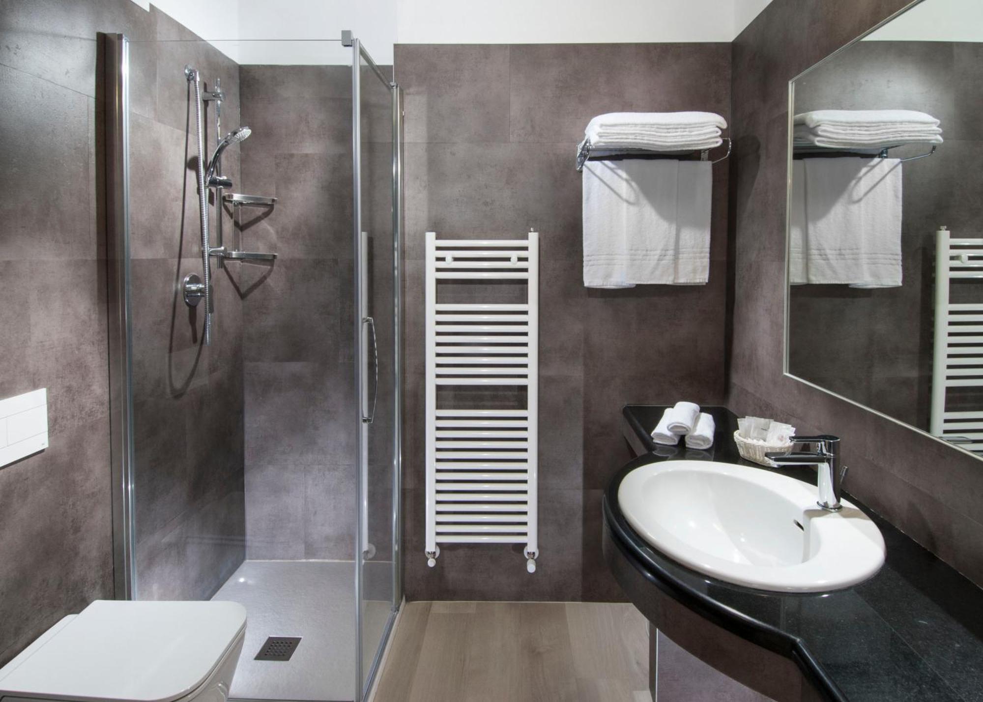 Hotel Prestige Cattolica Ngoại thất bức ảnh