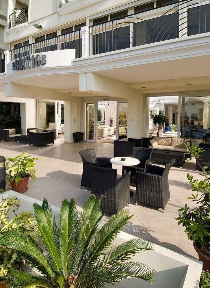 Hotel Prestige Cattolica Ngoại thất bức ảnh